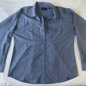Marmot Blue and White Long-Sleeve Half-Button Shirt in Size Large